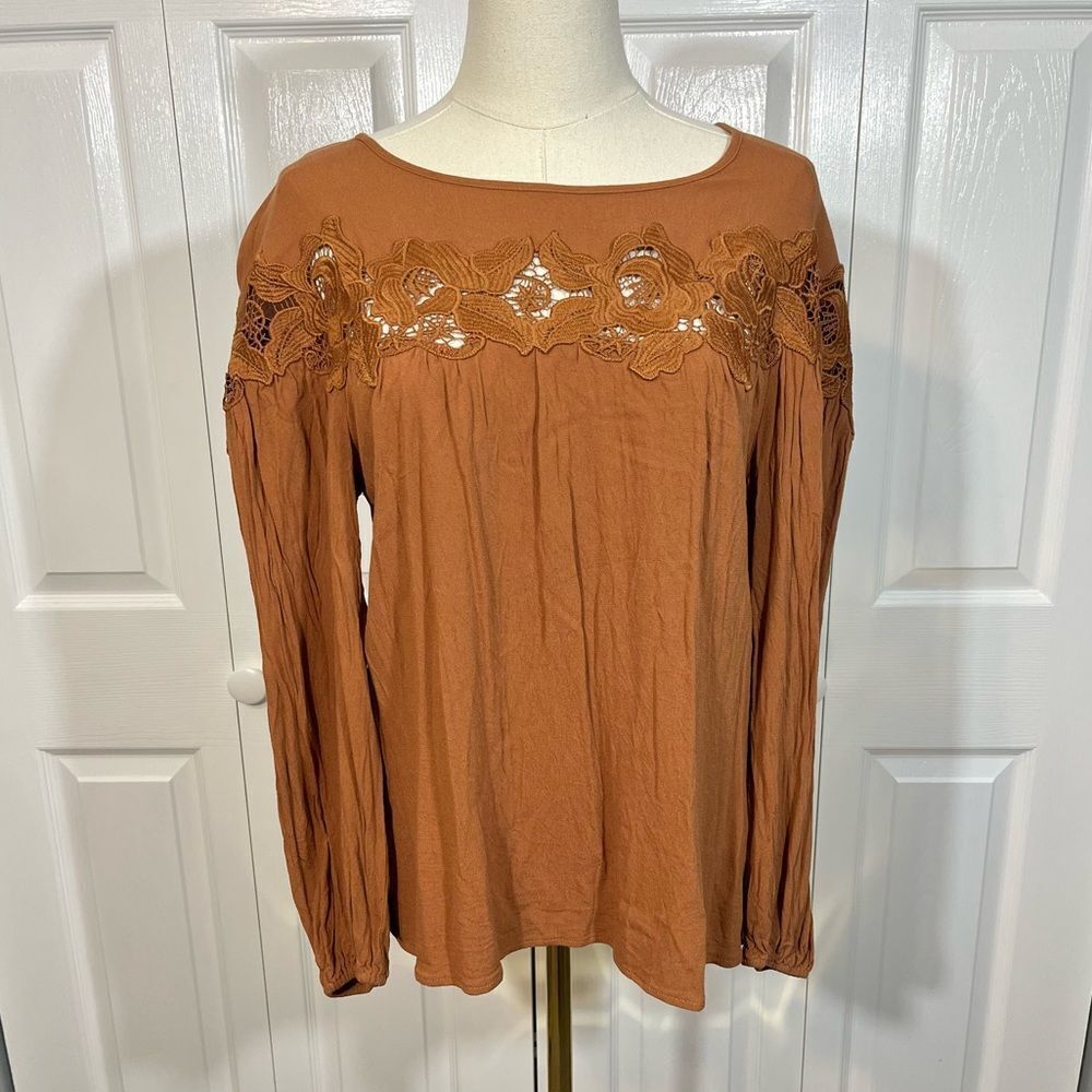 Black Swan Oriana Orange Lace Top‎